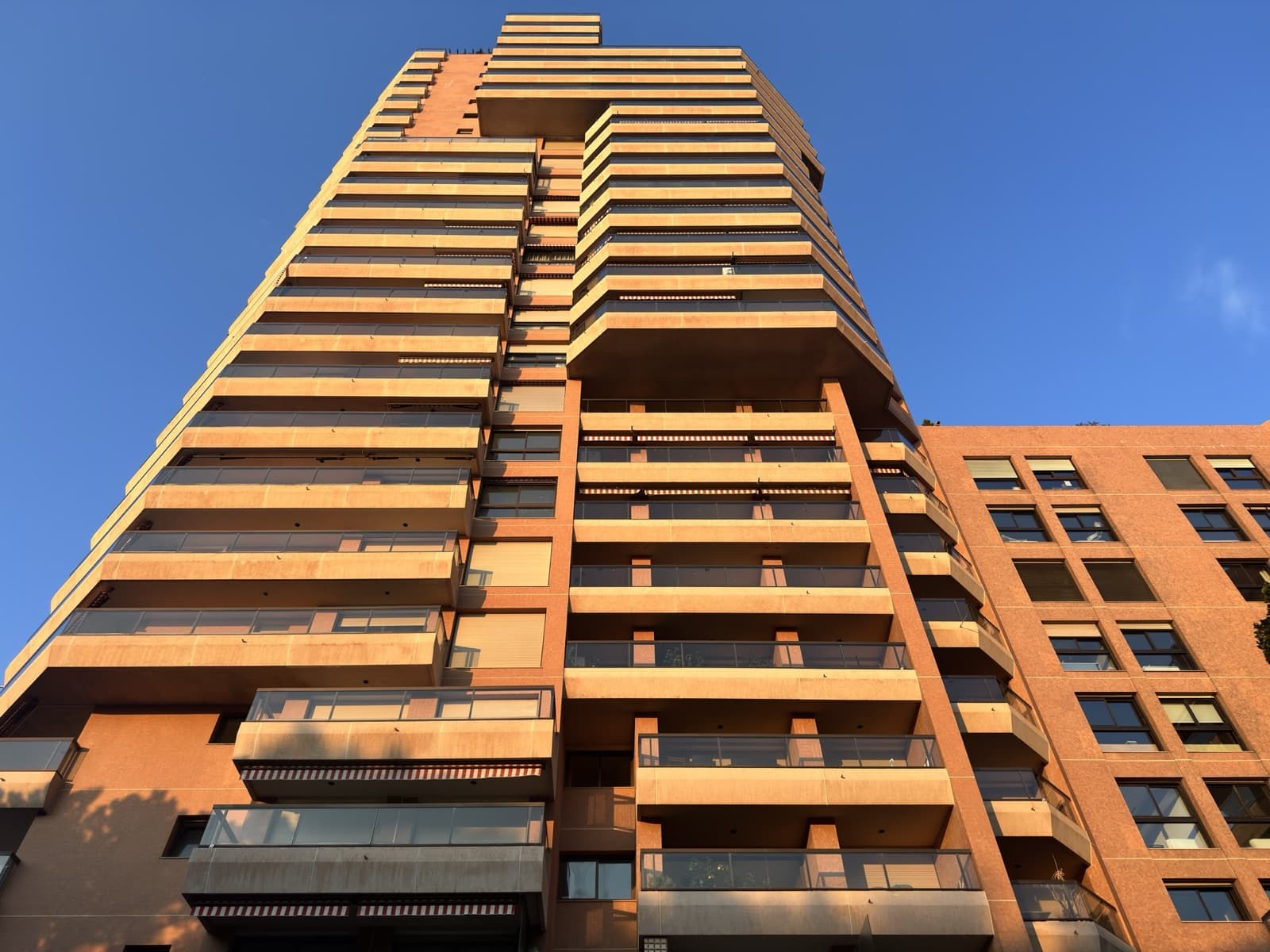 5-bedroom apartment for sale in Saint Roman, 