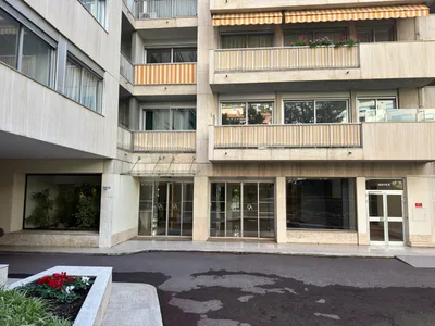 Château d'Azur entrance photo, residential building in Monaco