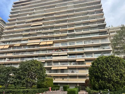 Château d'Azur entrance photo, residential building in Monaco