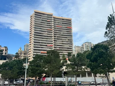 Le Mirabeau context photo, residential building in Monaco