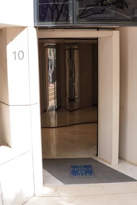 Le Prince de Galles entrance photo, residential building in Monaco