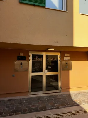 Le Raphael entrance photo, residential building in Monaco