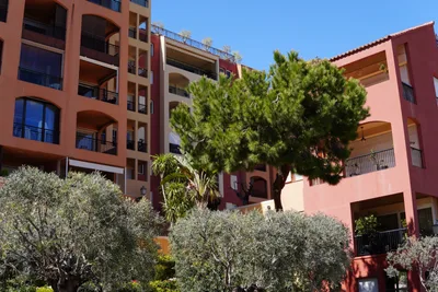 Le Raphael building photo, residential building in Monaco