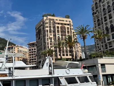 Seaside Plaza building photo, residential building in Monaco