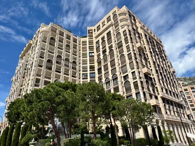 Seaside Plaza building photo, residential building in Monaco